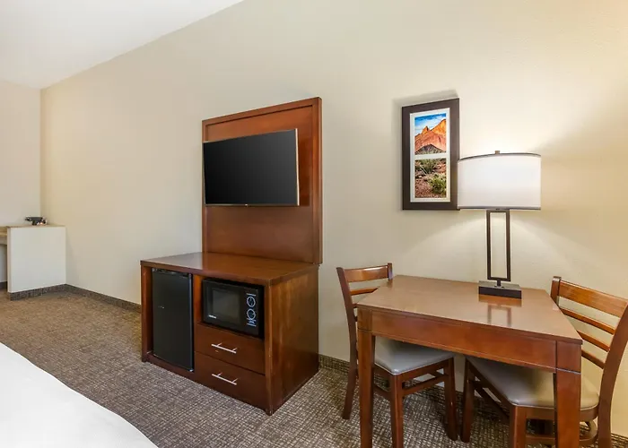 Comfort Inn And Suites Yuma I-8